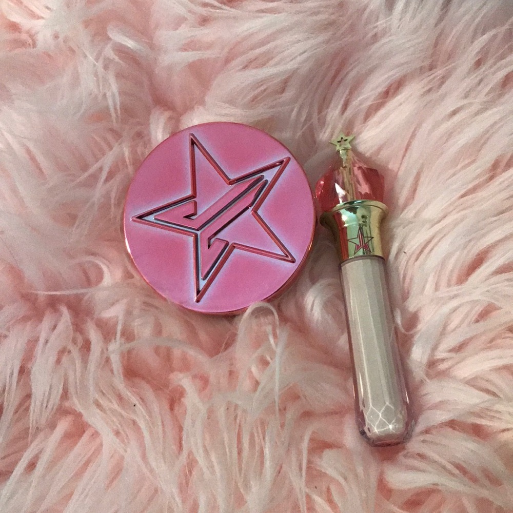 Jeffree Star concealer and setting powder set